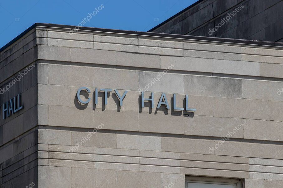 Sala consiliare e municipio per notizie di politica locale